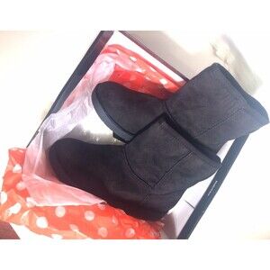 New Rock & Candy Sz 6 Women Boots Flat Slip-On Ankle Fur Flat Boots